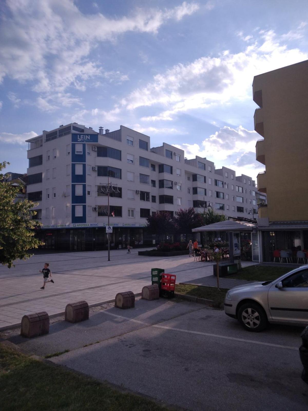 Studio Apartman Promenada Sarajevo Exterior photo